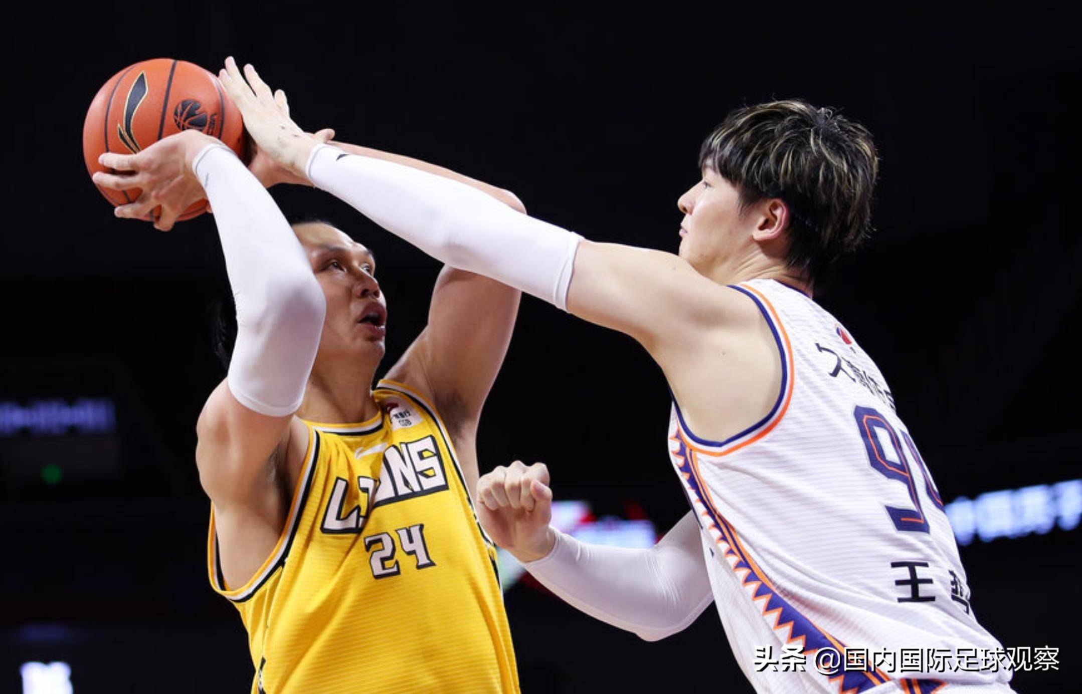 九游网页客户端-蒂姆在独行侠比赛中惊险取胜Faker在西班牙队比赛中战术调整，连对手都承认：广厦男篮冲刺阶段临场应变的简单介绍